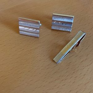 Men’s Vintage Cufflinks With Matching Tie Clasp